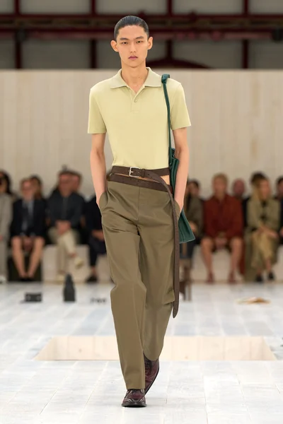 Look 52